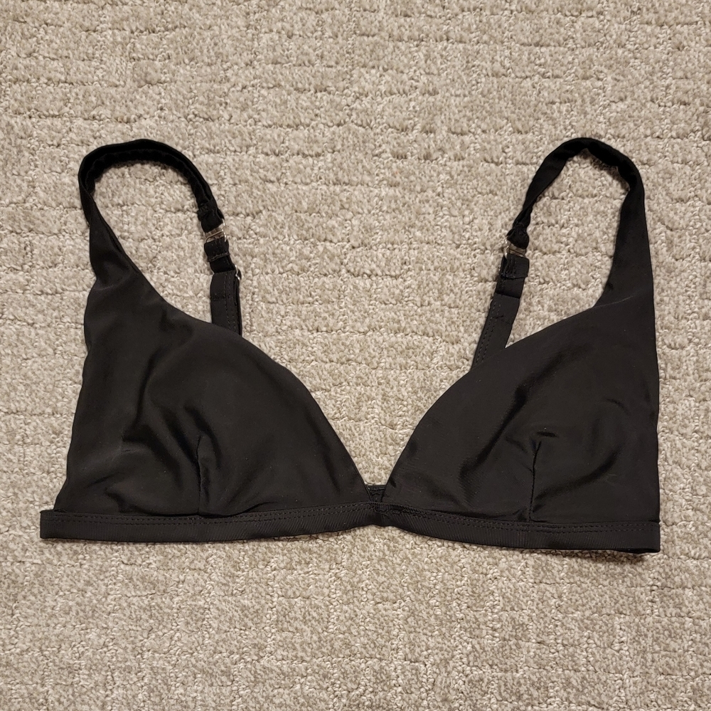 Black bikini top